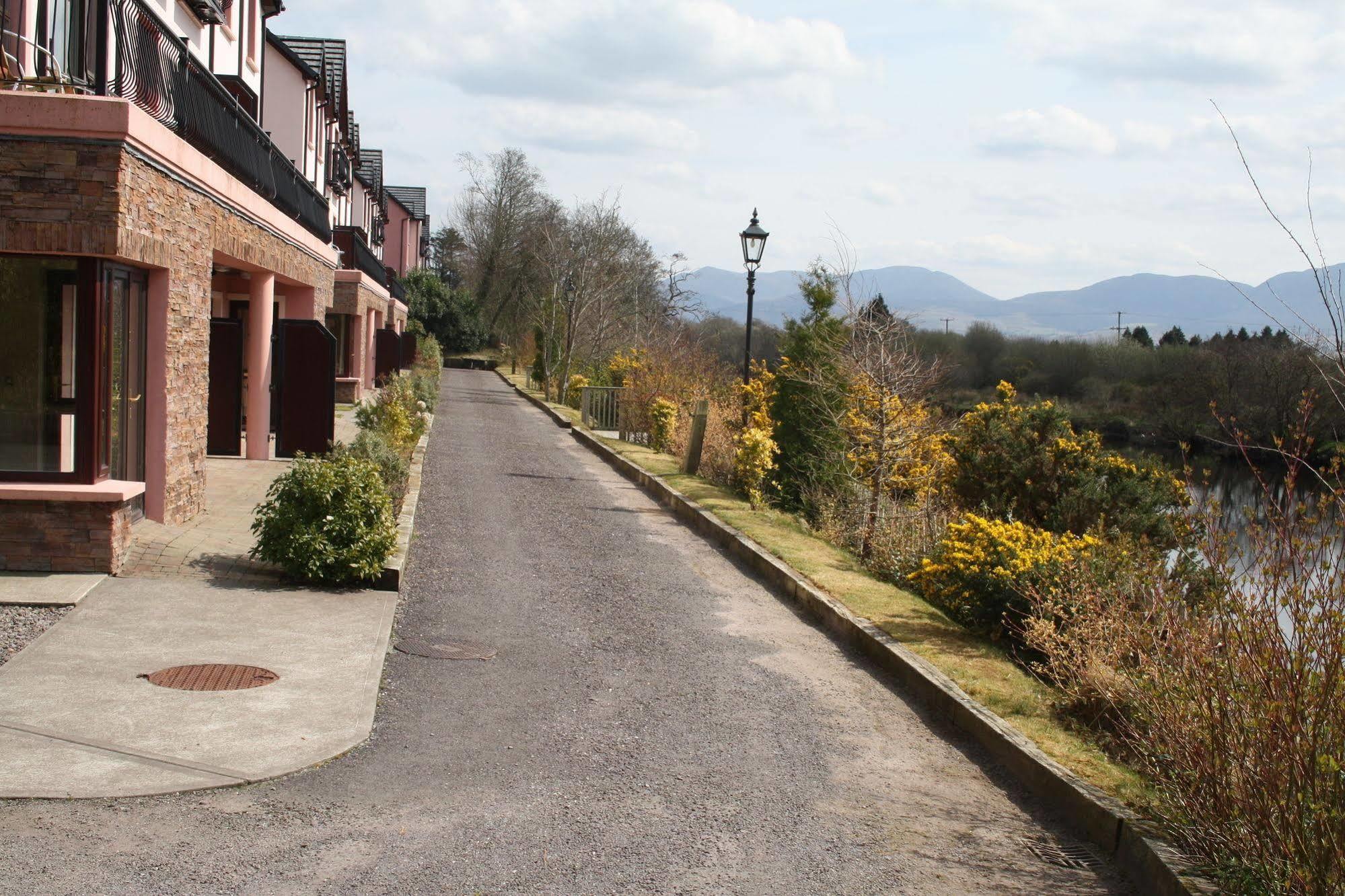 The Grove Lodge Guesthouse Killorglin Eksteriør bilde